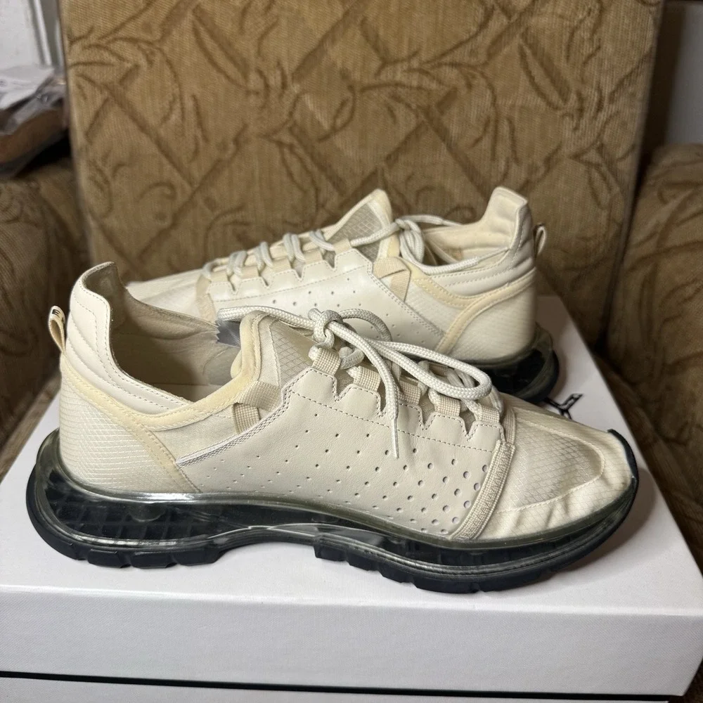 GIVENCHY Spectre Logo Low-Top Sneakers‎ Size 41 Excellent! $750 Retail